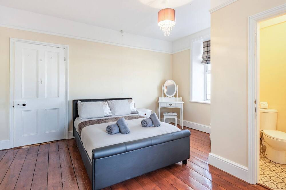 Photo of Bedroom in Helsey