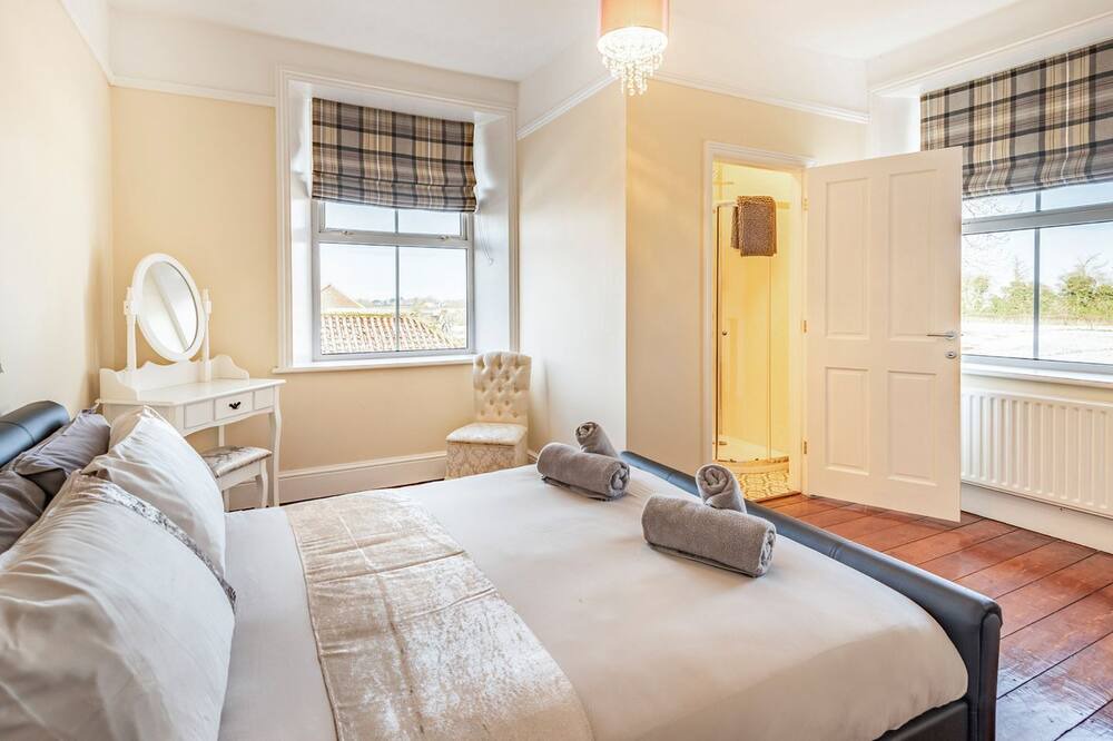 Photo of Bedroom in Helsey