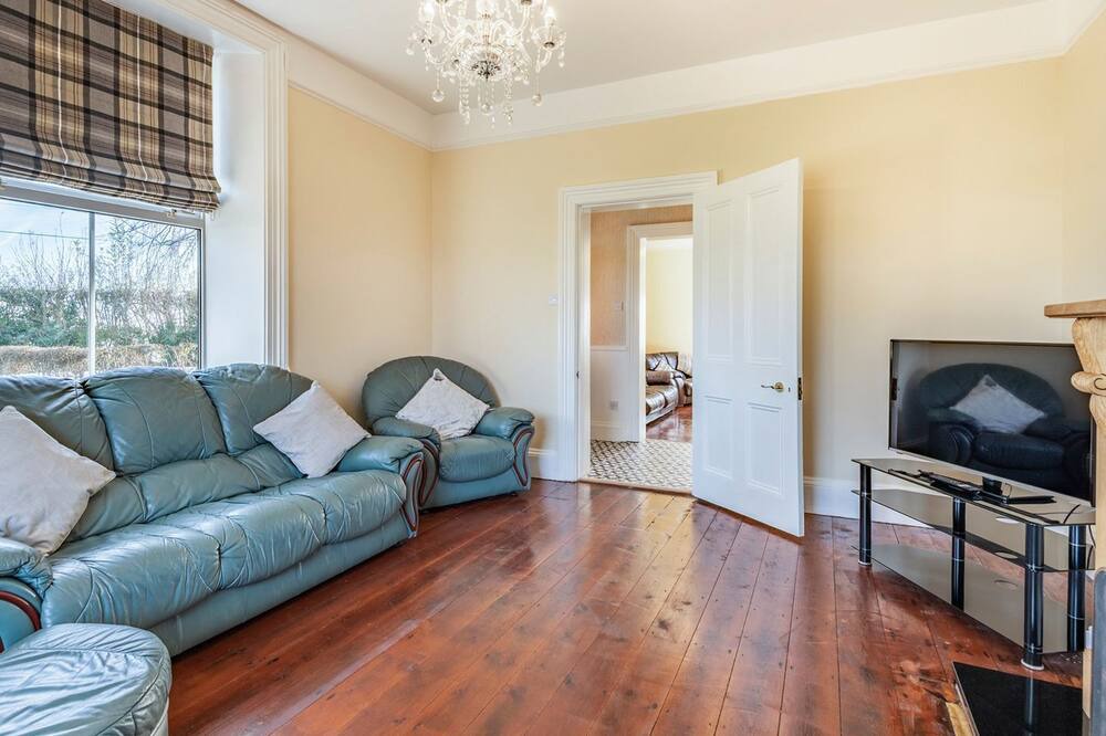 Photo of Livingroom in Helsey