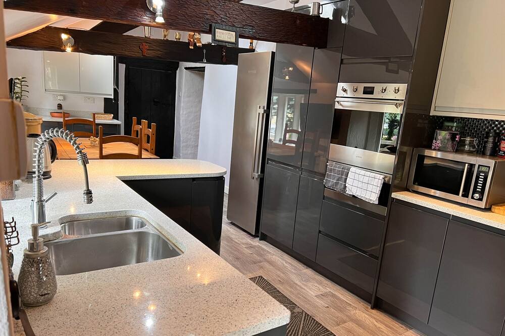 Photo of Kitchen in Elland