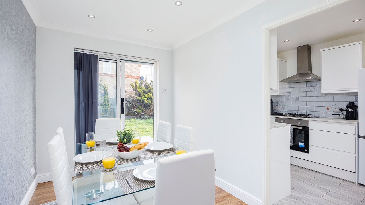 Photo of Kitchen in Thames