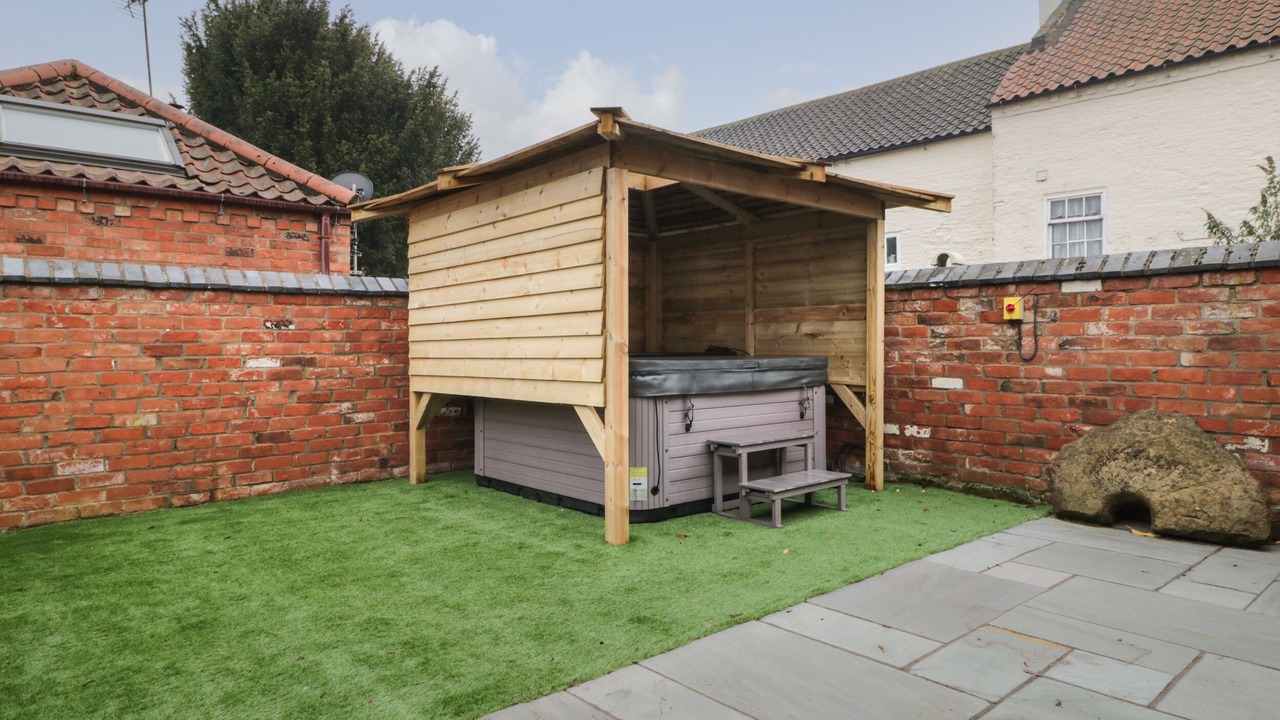 Photo of Outdoor in Leven
