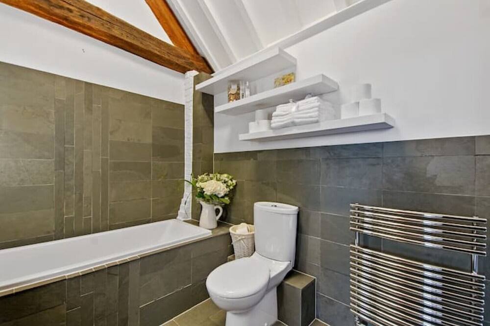 Photo of Bathroom in Gotham