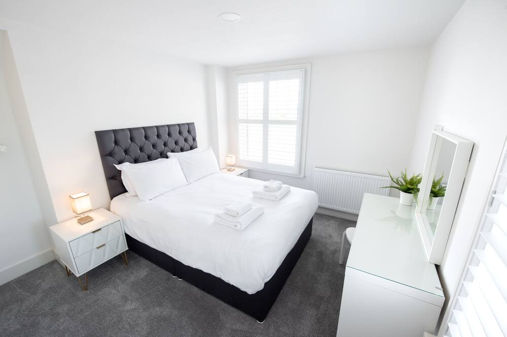 Photo of Bedroom in Herongate
