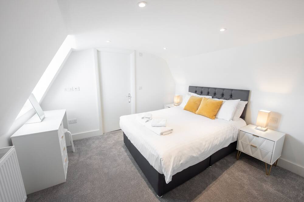 Photo of Bedroom in Herongate