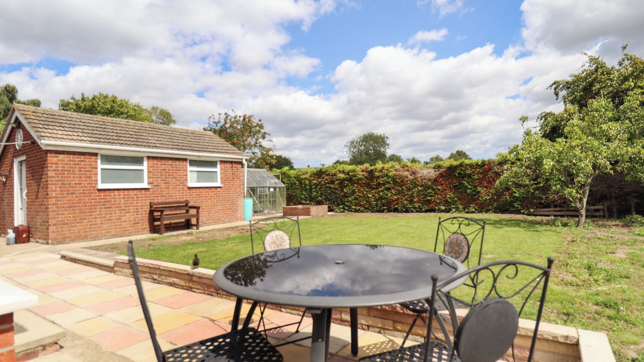 Photo of Outdoor in Alford