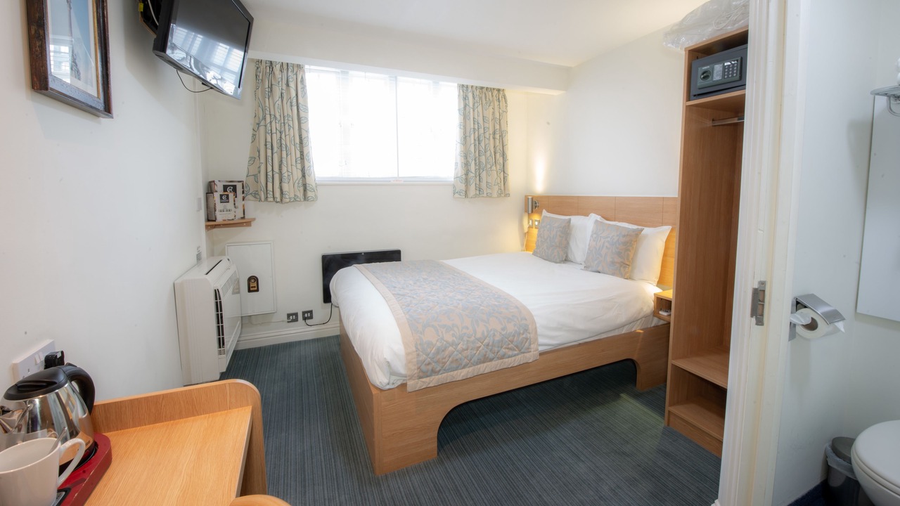 Photo of Bedroom in Custom House