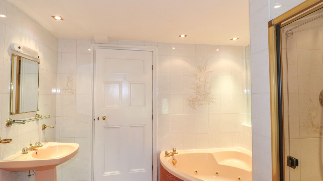 Photo of Bathroom in Kildwick