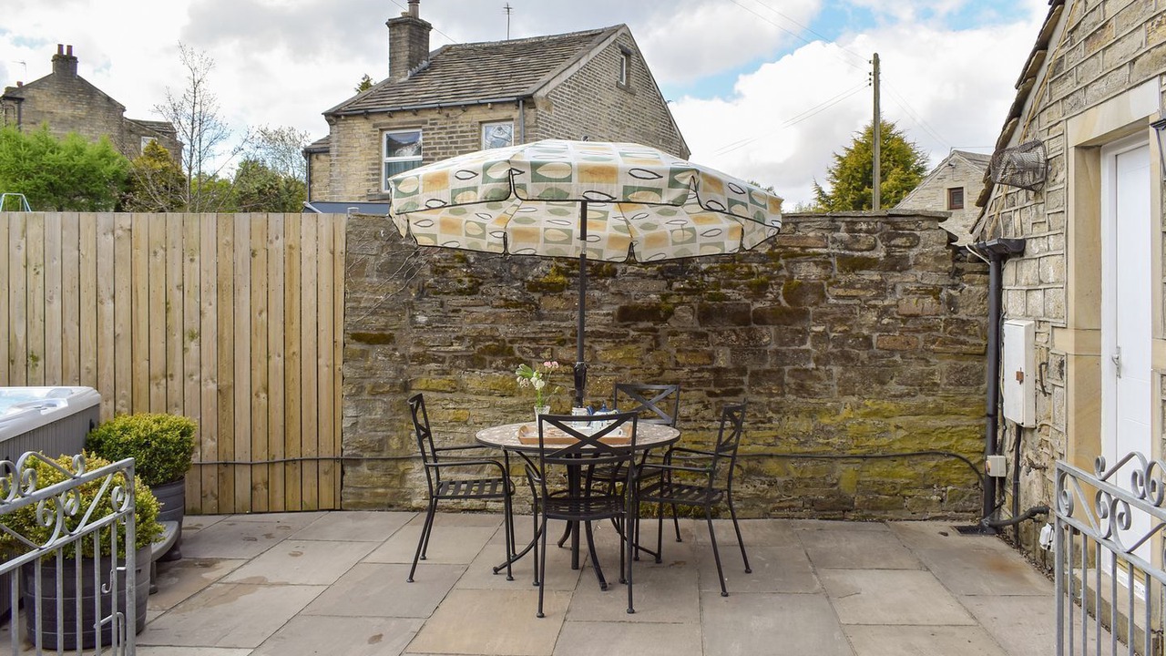 Photo of Outdoor in Cartworth