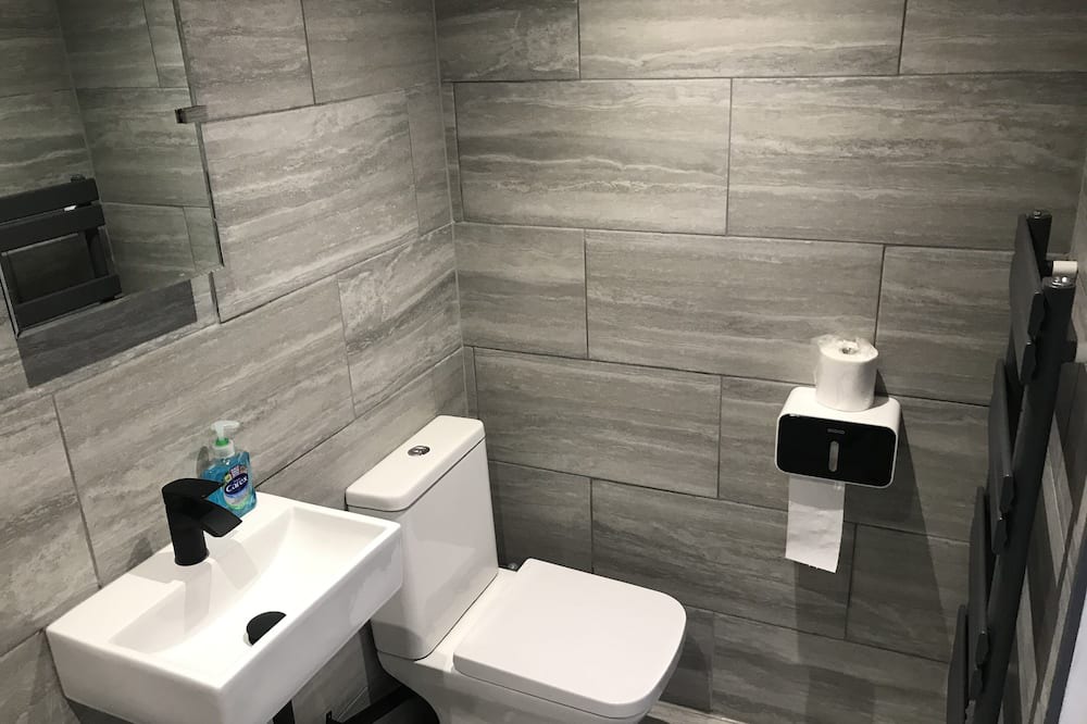Photo of Bathroom in Bottesford
