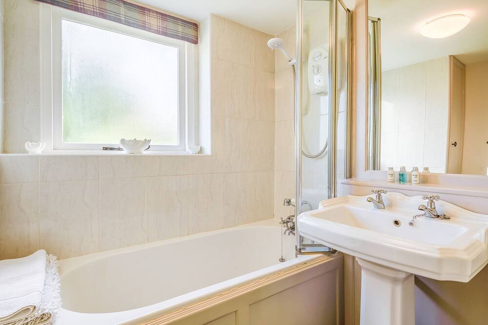 Photo of Bathroom in Sturton By Stow
