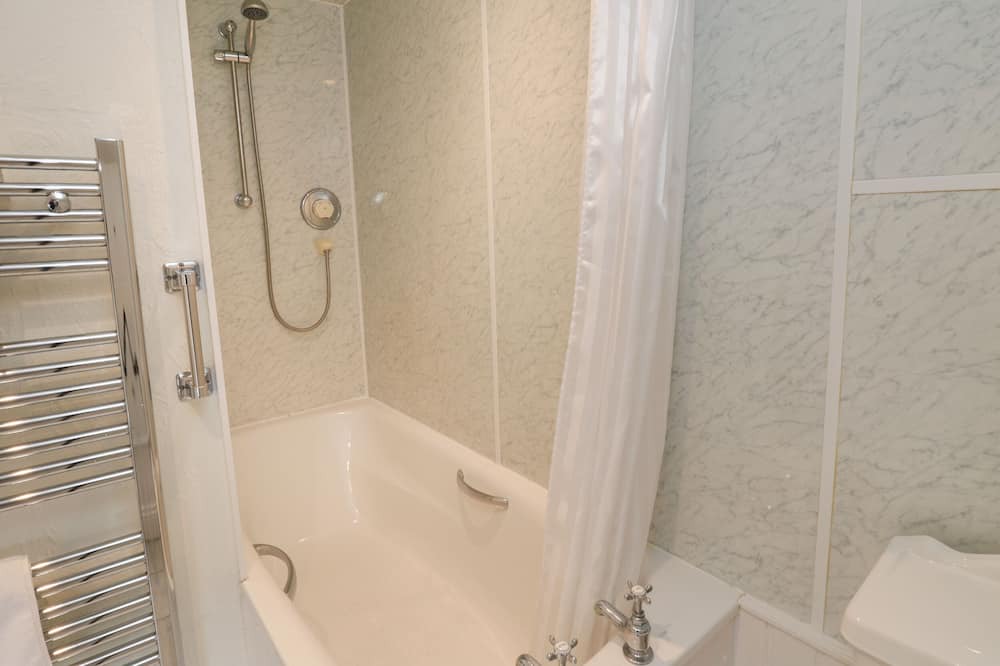 Photo of Bathroom in Acaster Malbis
