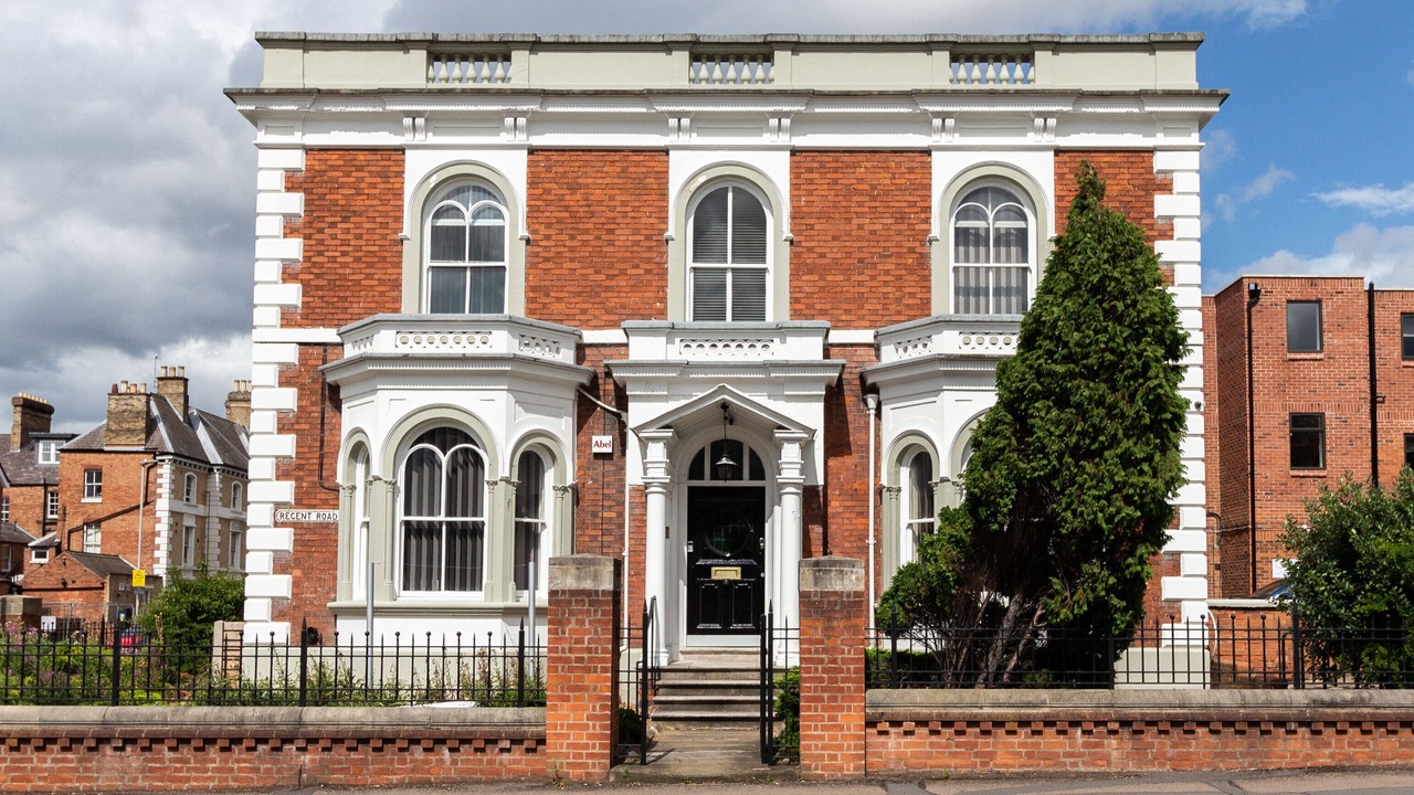 Photo of Buildings in Oadby