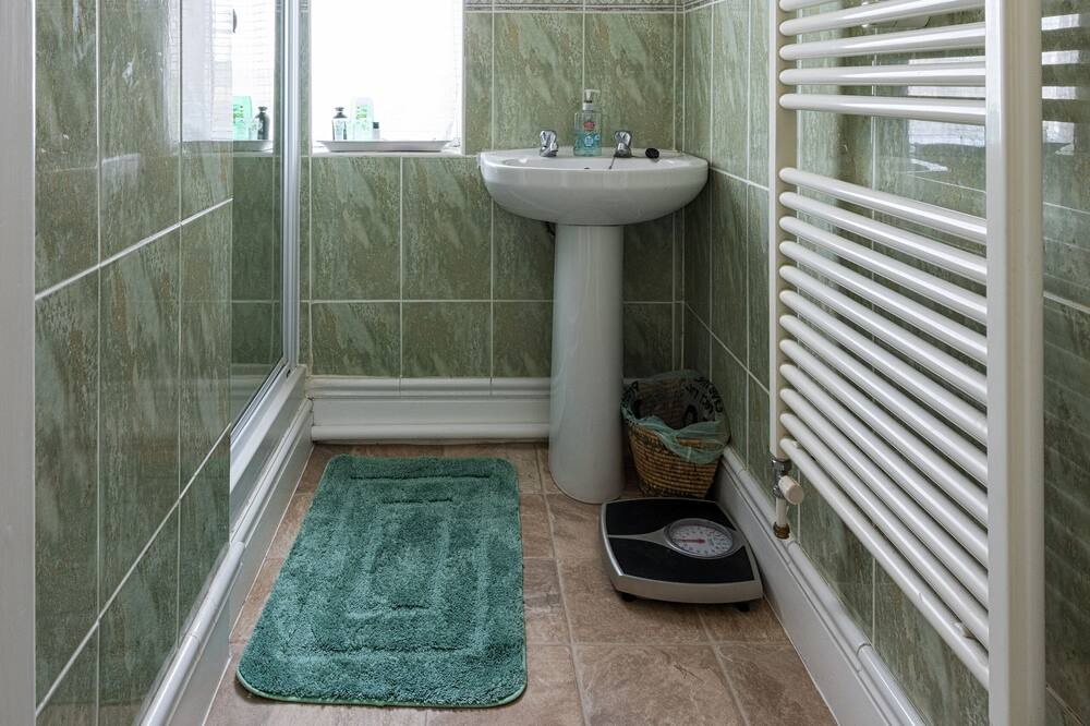 Photo of Bathroom in Earls Barton