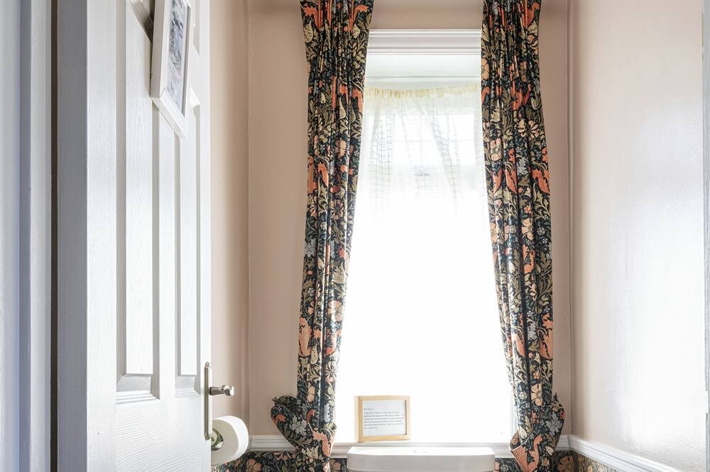 Photo of Bedroom in Earls Barton
