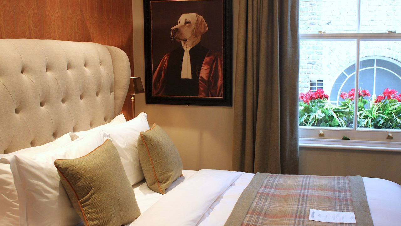 Photo of Bedroom in Lancaster Gate