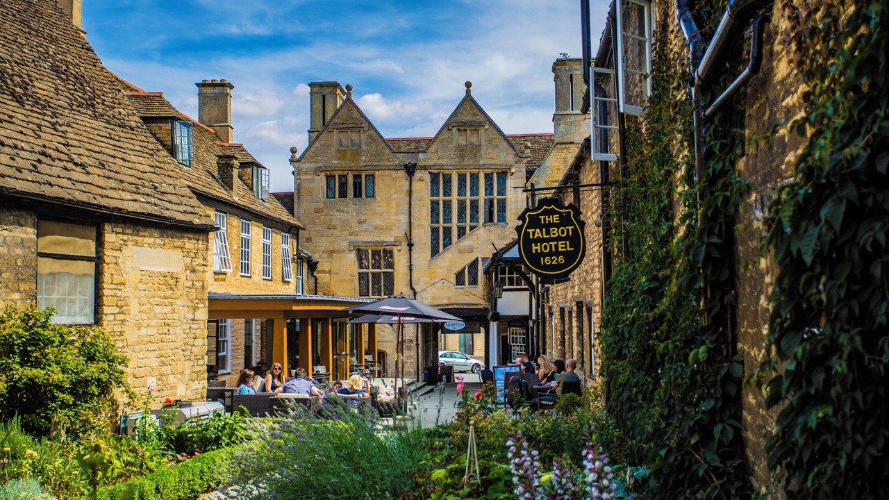 Photo of Patio Balcony in Oundle