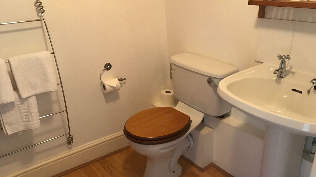 Photo of Bathroom in South Luffenham
