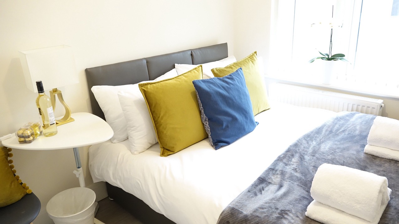 Photo of Bedroom in Harlington