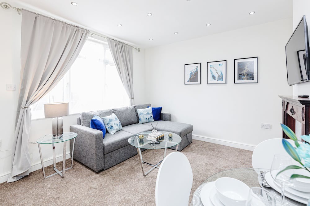 Photo of Livingroom in South Ockendon
