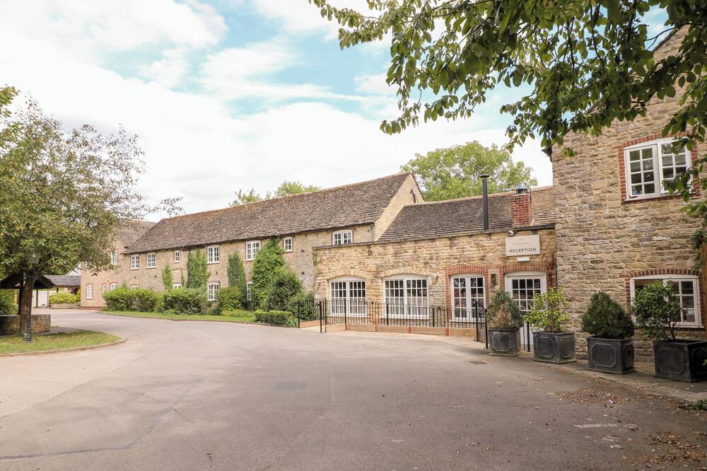 Photo of Outdoor in Barnsdale