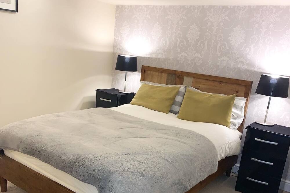 Photo of Bedroom in Louth
