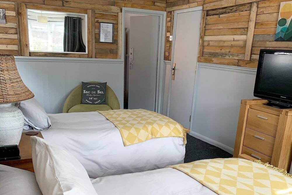 Photo of Bedroom in Louth