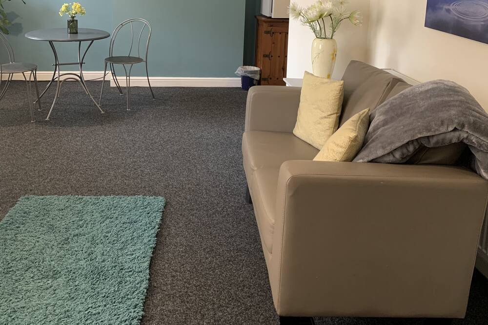 Photo of Livingroom in Louth