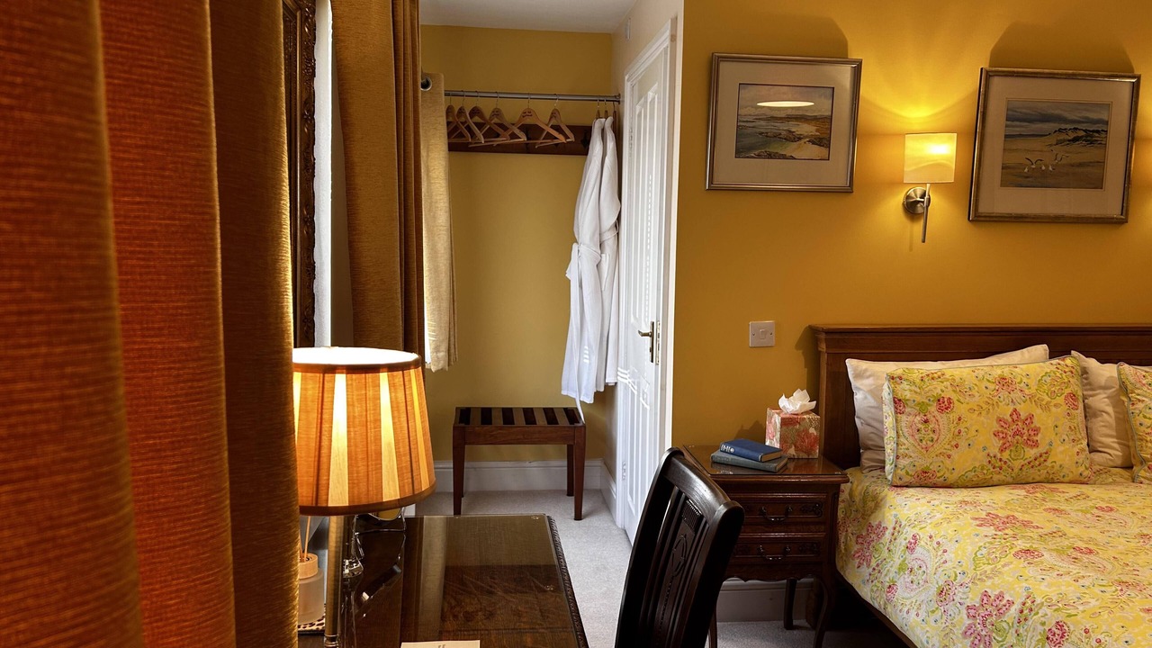 Photo of Bedroom in Glentham