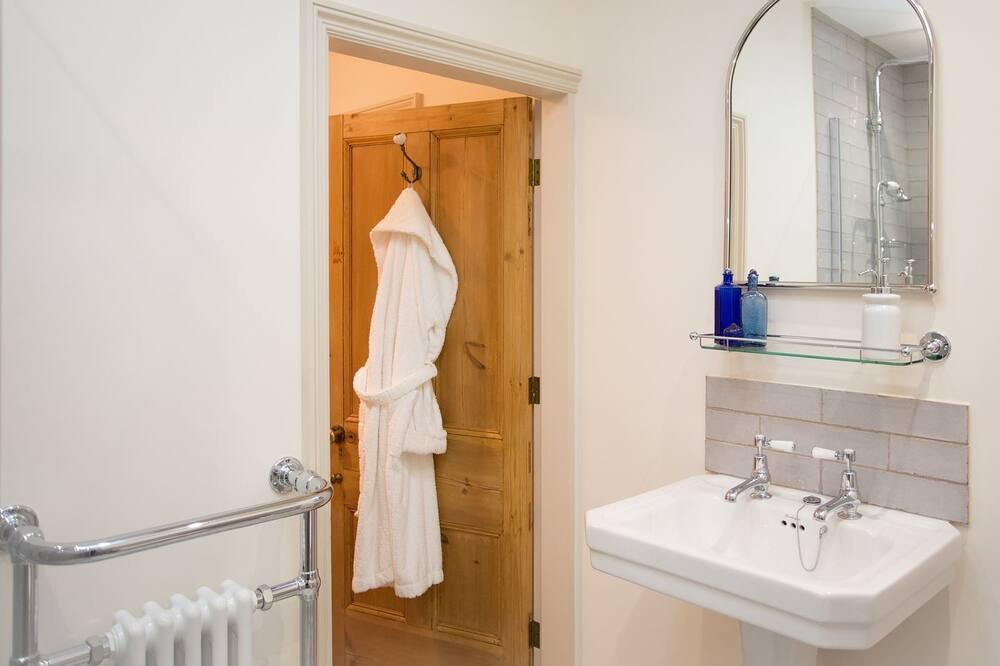 Photo of Bathroom in Newton on Derwent