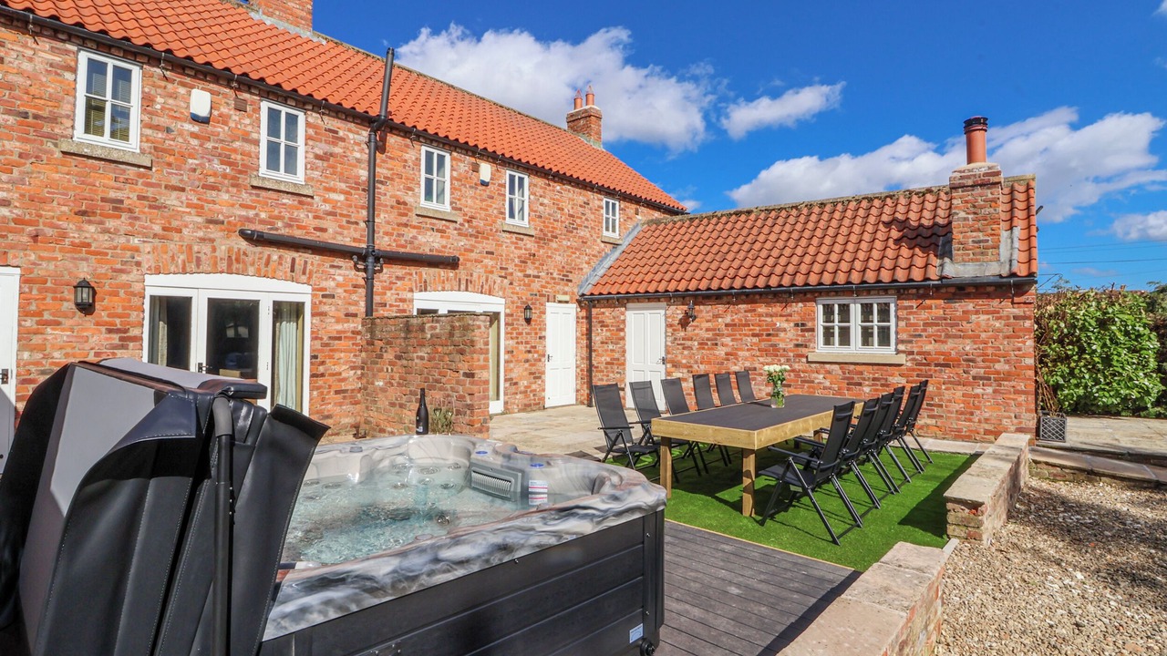 Photo of Outdoor in Weaverthorpe