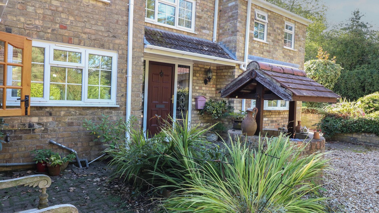 Photo of Outdoor in Alford