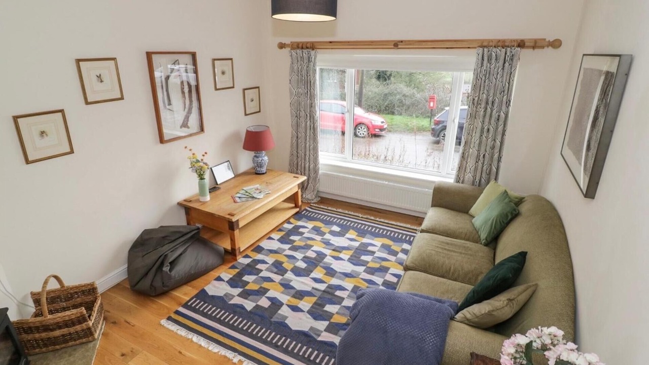 Photo of Livingroom in Napton-on-the-Hill