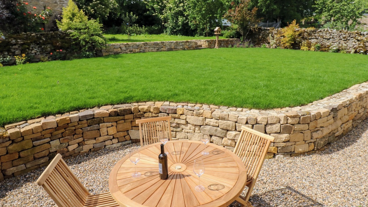 Photo of Outdoor in Thornton Rust