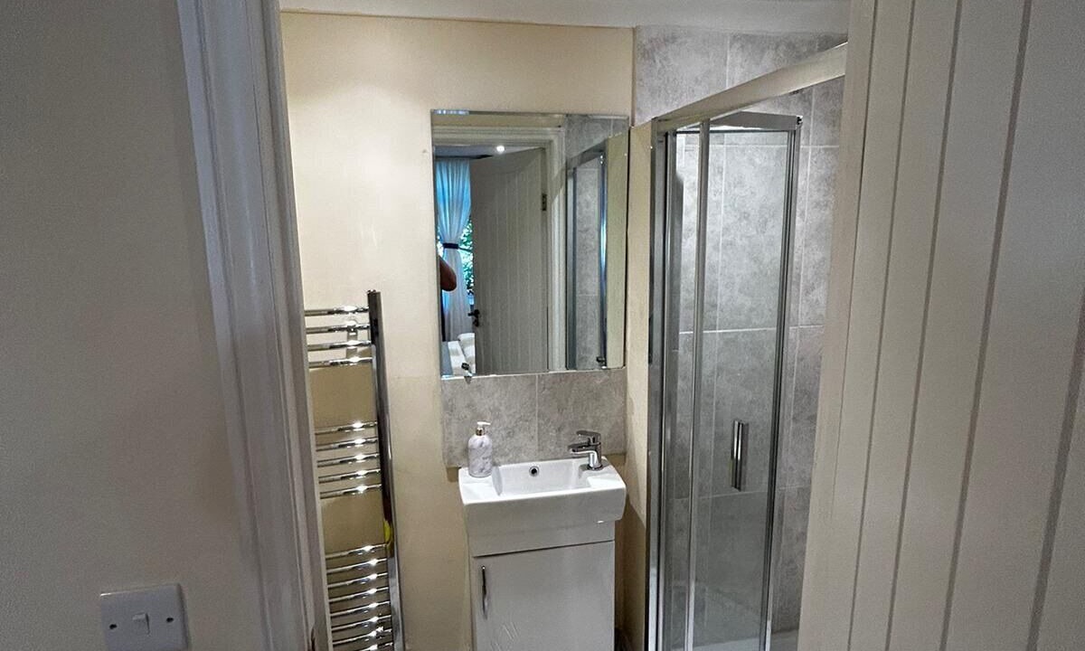 Photo of Bathroom in Cray Valley East