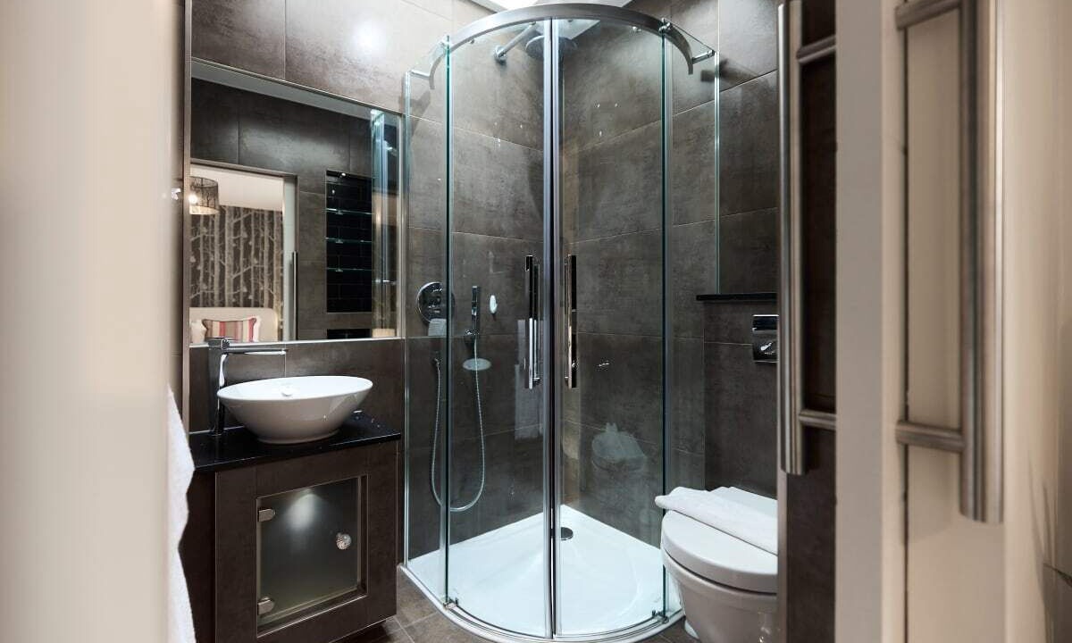 Photo of Bathroom in Abbey Road