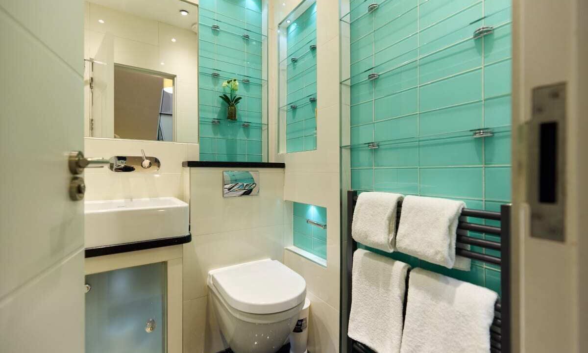 Photo of Bathroom in Abbey Road