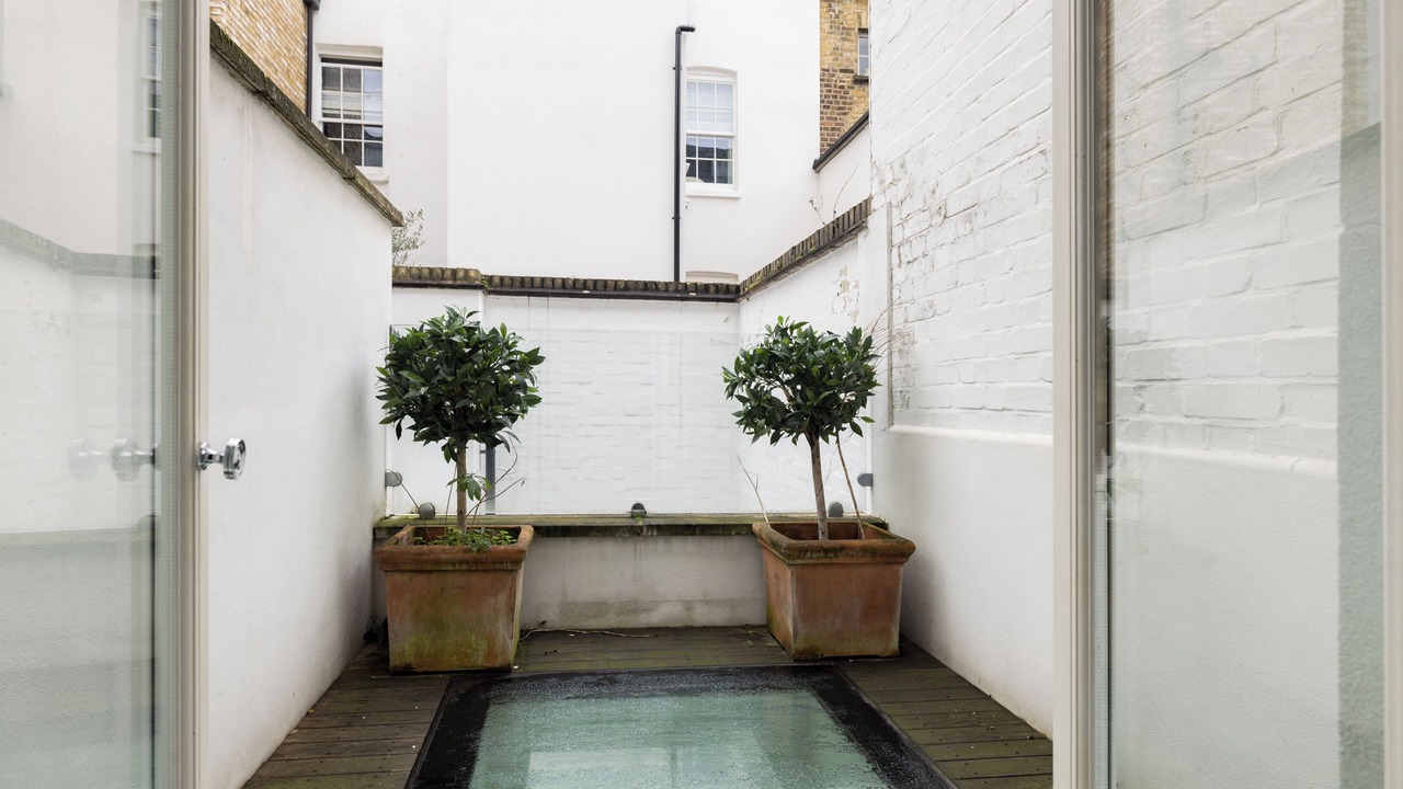 Photo of Patio Balcony in Brompton & Hans Town