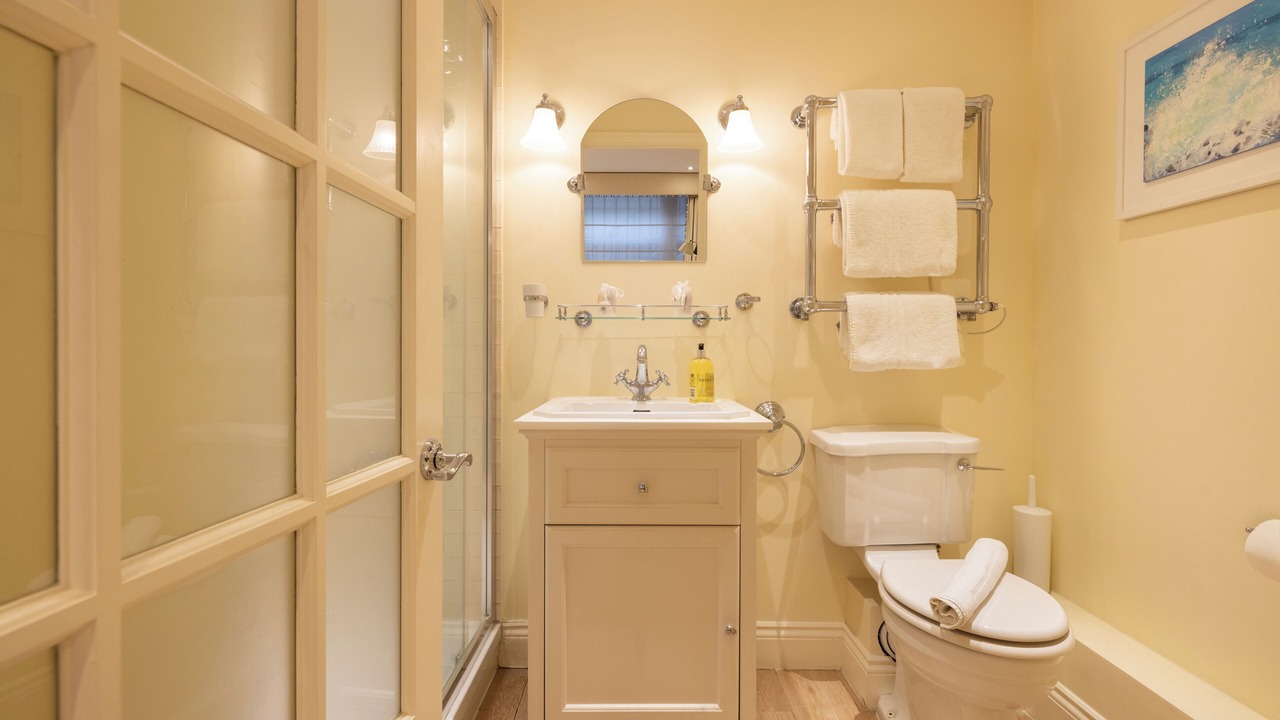 Photo of Bathroom in Brompton & Hans Town