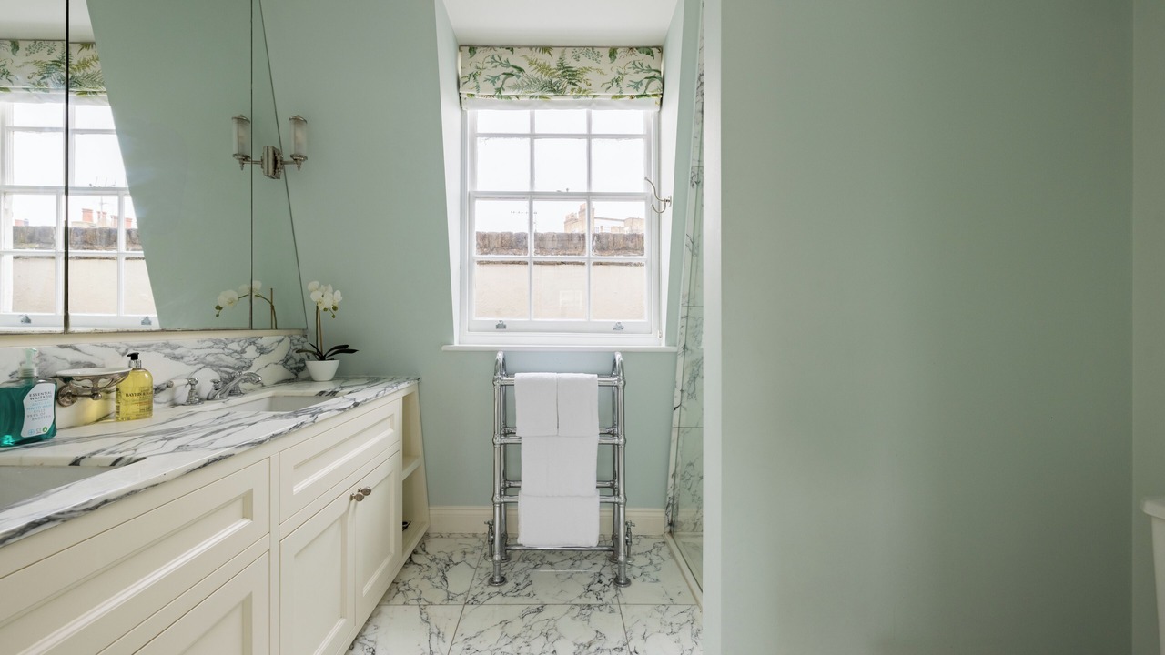 Photo of Bathroom in Brompton & Hans Town