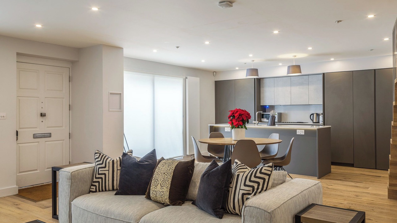Photo of Livingroom in Avonmore and Brook Green