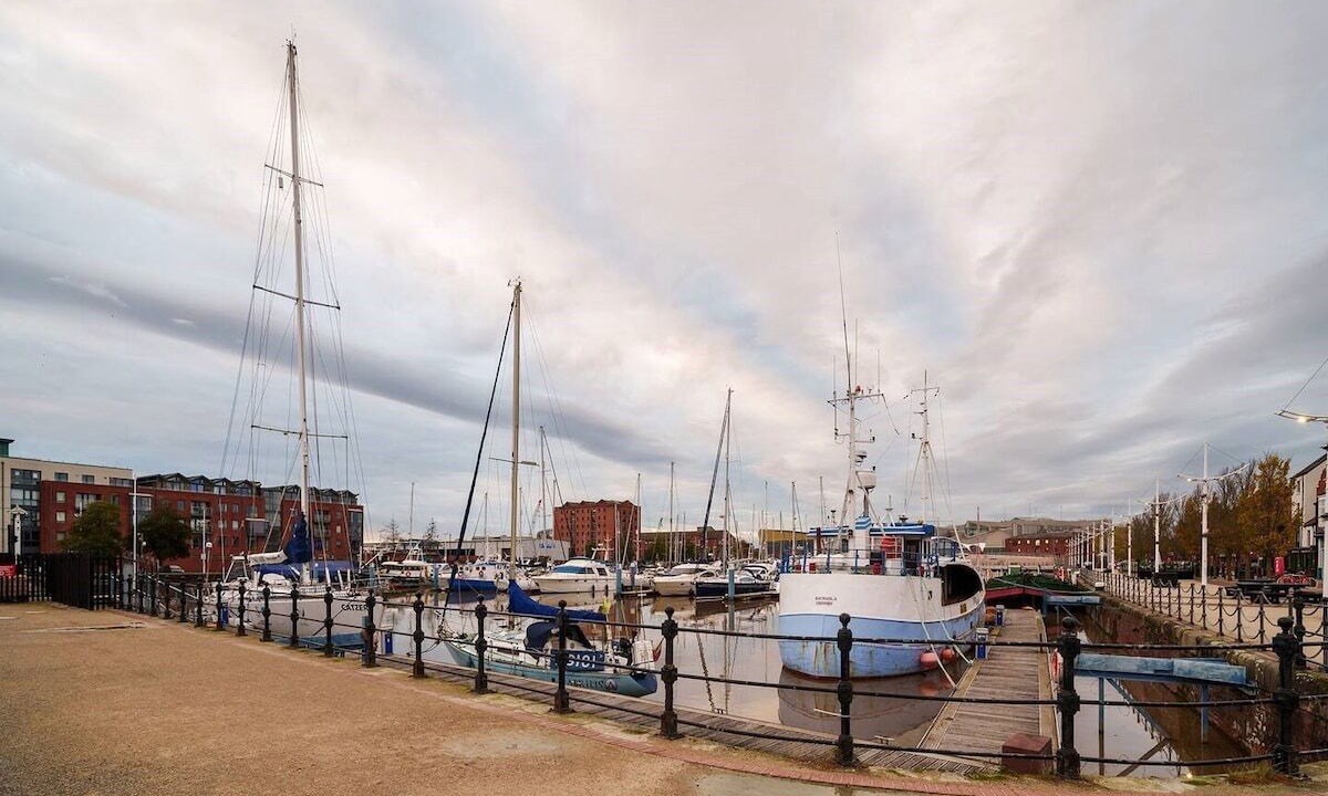 Photo of Others in Hull