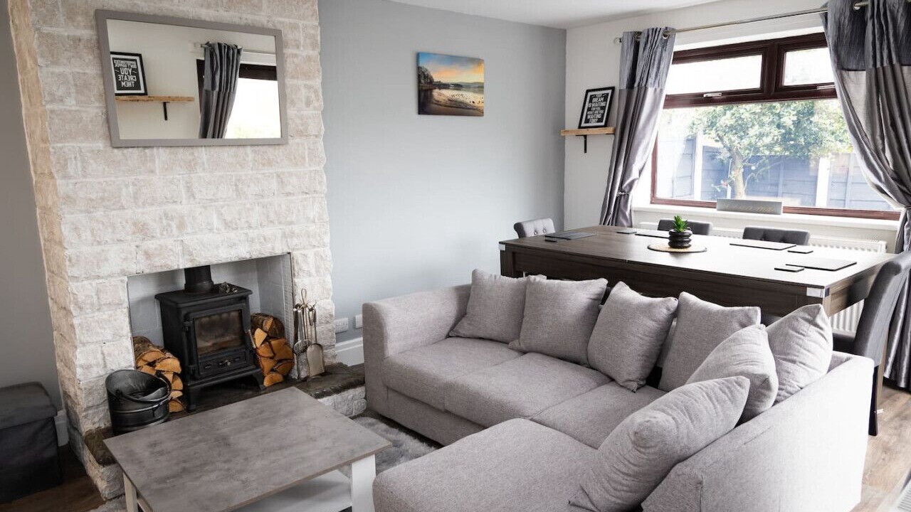 Photo of Livingroom in Littleborough