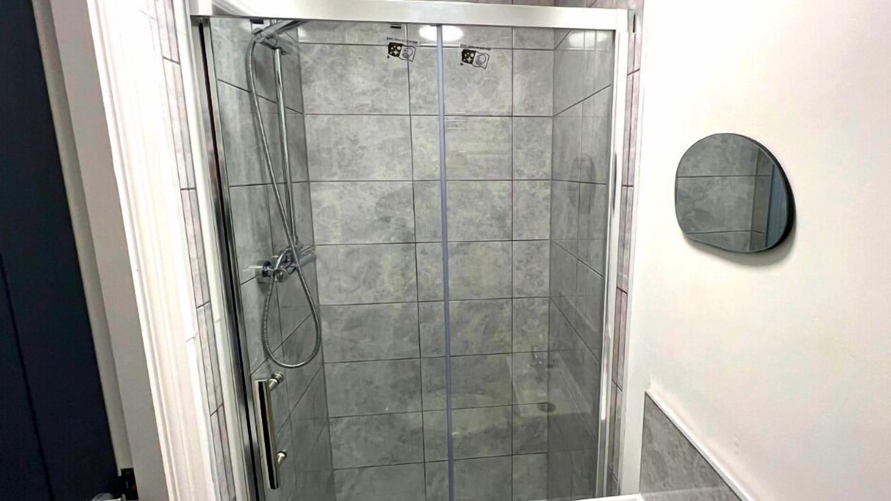 Photo of Bathroom in Grimsby