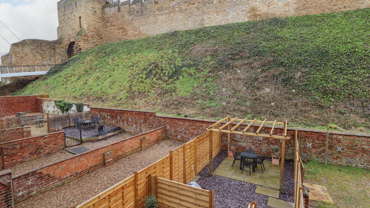 Photo of Outdoor in Lincoln