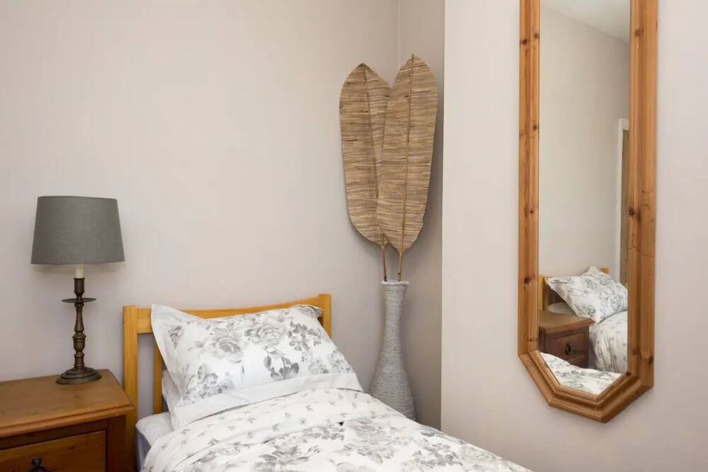 Photo of Bedroom in Stony Stratford