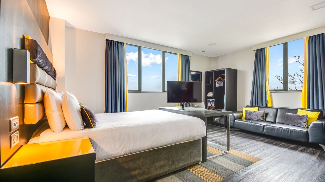 Photo of Livingroom in Nottingham City Centre