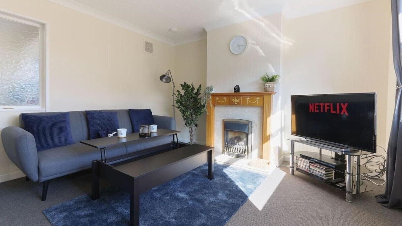 Photo of Livingroom in Hull