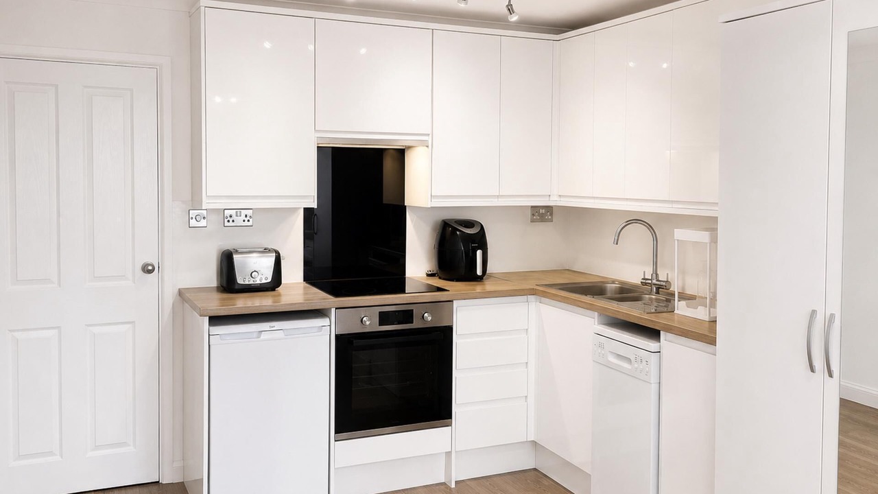 Photo of Kitchen in East Dunstable