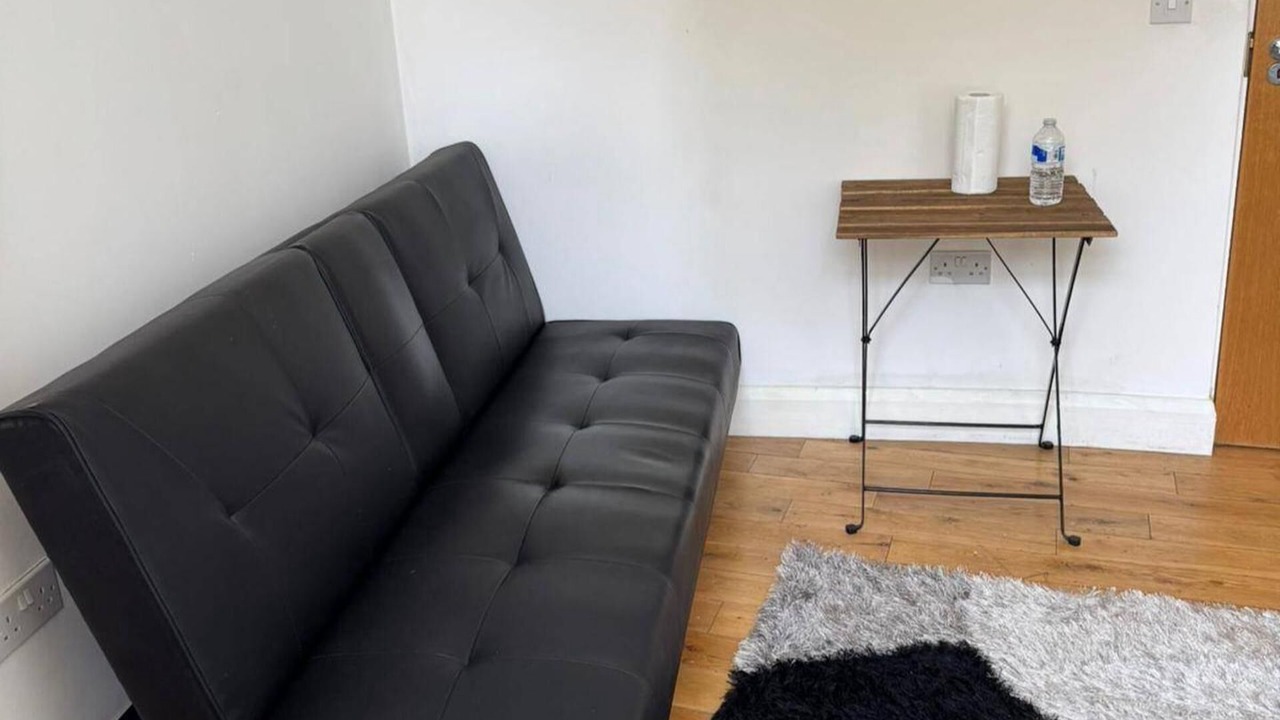 Photo of Livingroom in Tollington